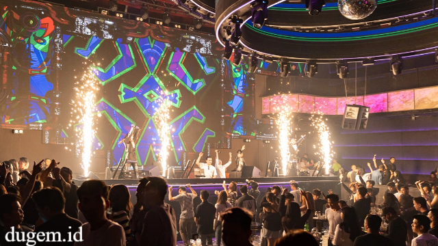 Rasakan Malam Tak Terlupakan di Club Deluxe Surabaya
